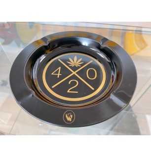 CENDRIER « 420 »